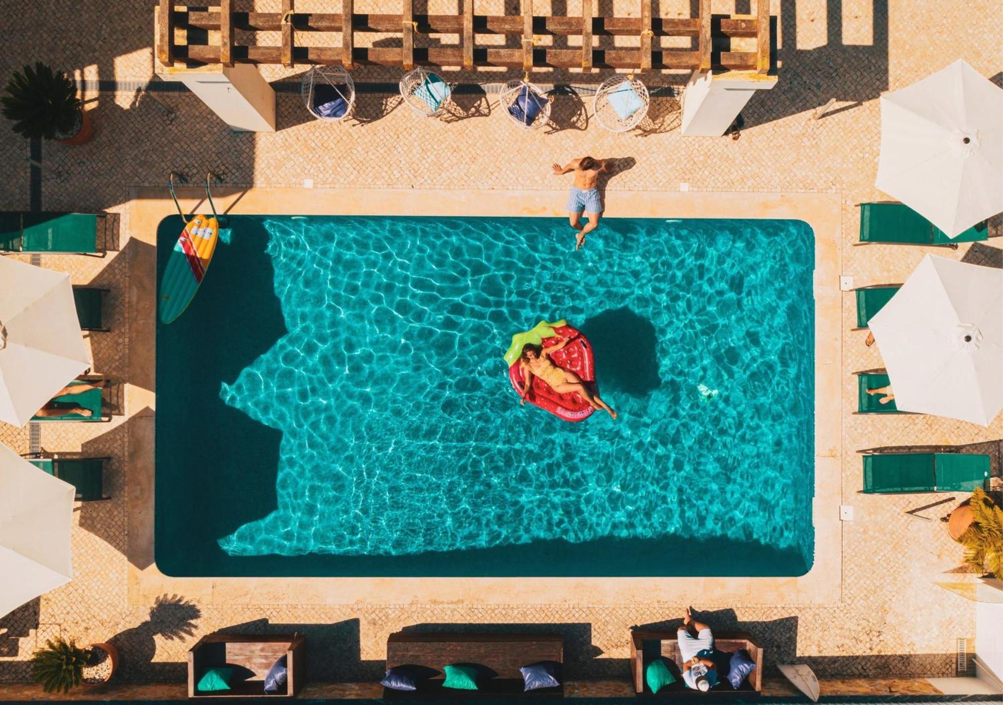 بيت شباب Cliff Surf House أدوس كونهادوس المظهر الخارجي الصورة